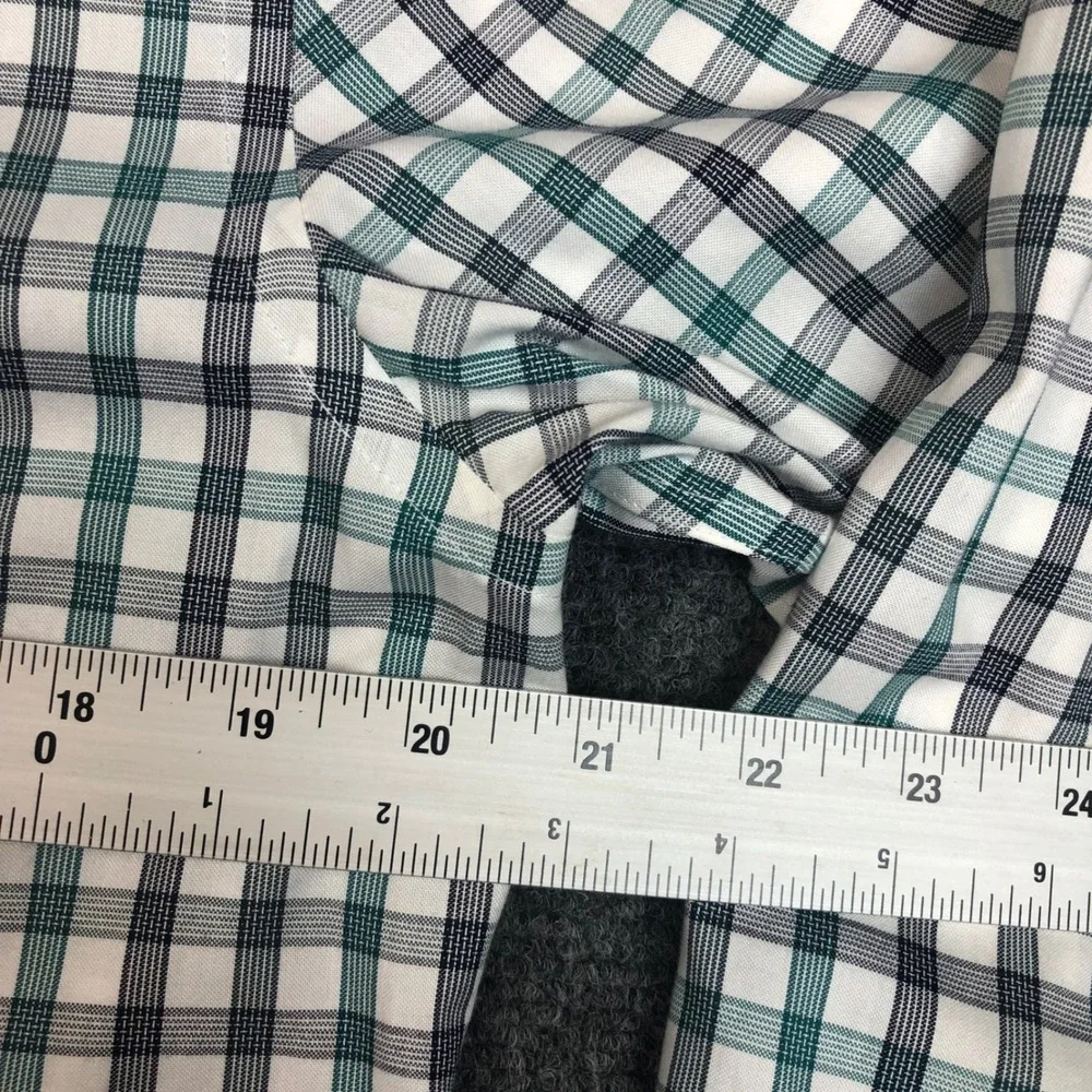 Banana Republic Mens Size Medium Slim Fit Plaid Button Down Shirt Teal Navy Blue